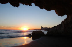 Cala Balmins - Les Moreres de Sitges Puesta de sol en Cala Balmins